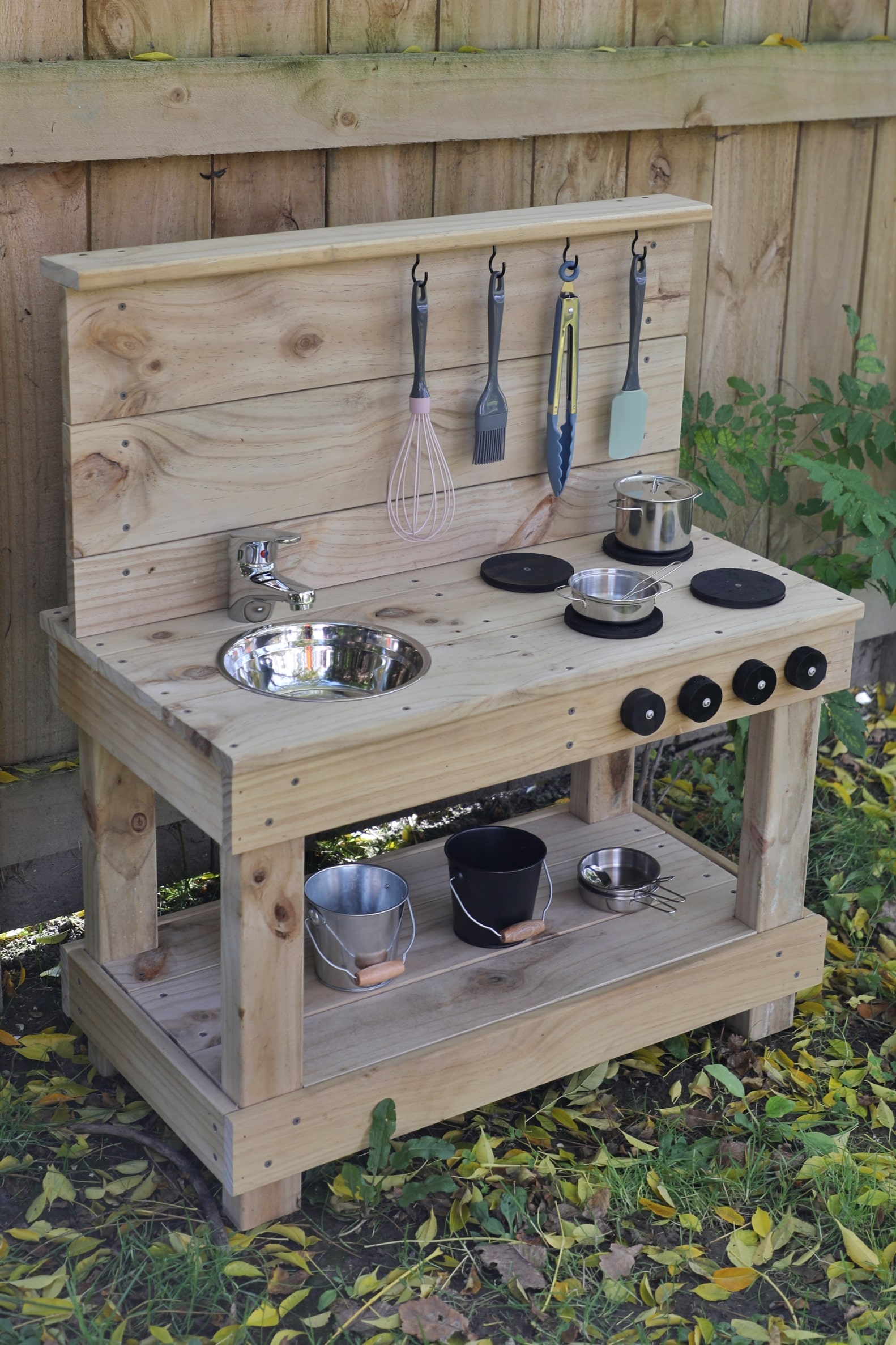 Kids Outdoor Play - Mud Kitchen by Hammer and Saw
