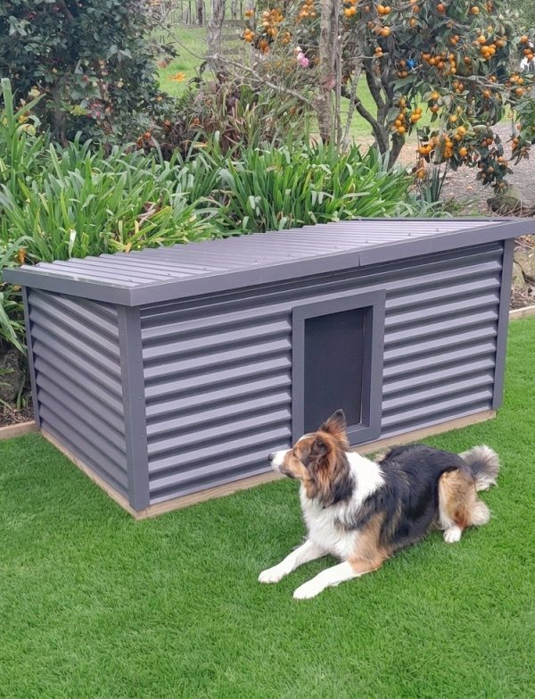 Dog Kennel Colorsteel + Insulated - Premium