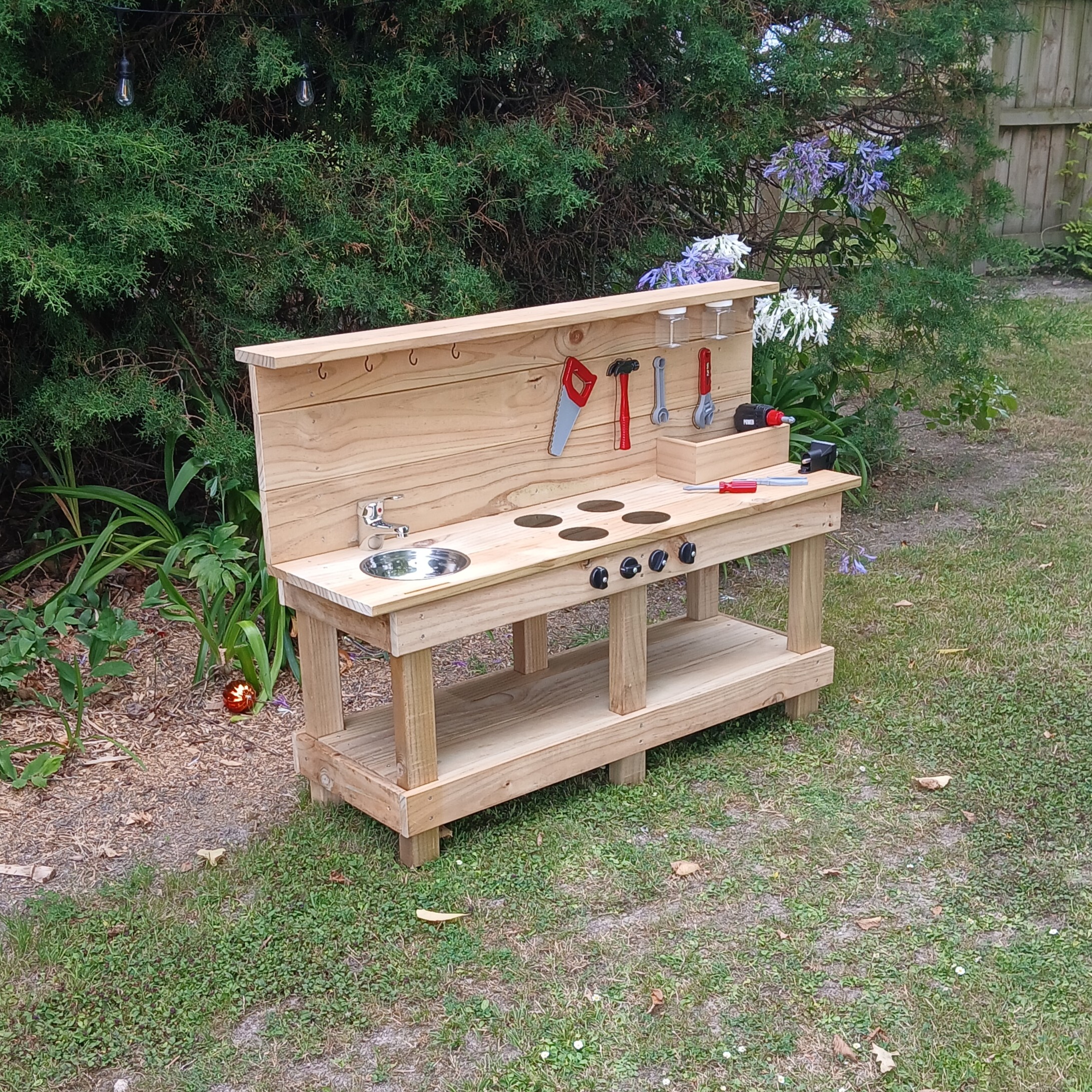 Mud Kitchen and Builder's Bench Combined - Hammer and Saw NZ